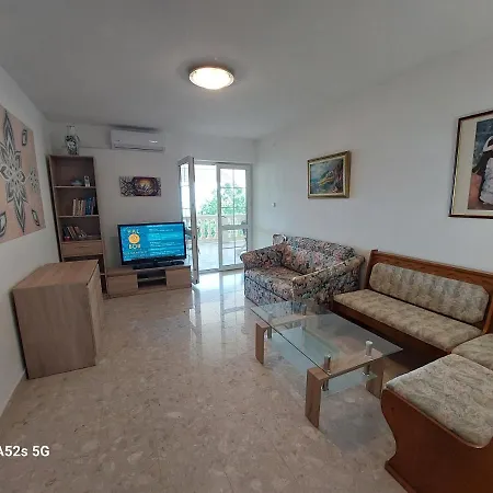 Sophie Apartman
